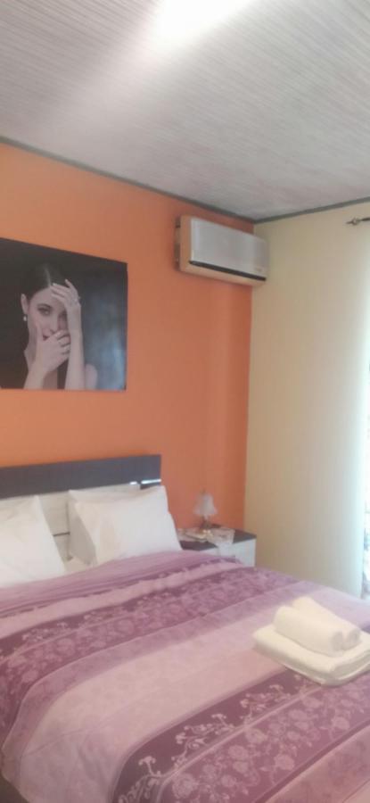 Cozy House 3 Apartment Vrachati Ngoại thất bức ảnh