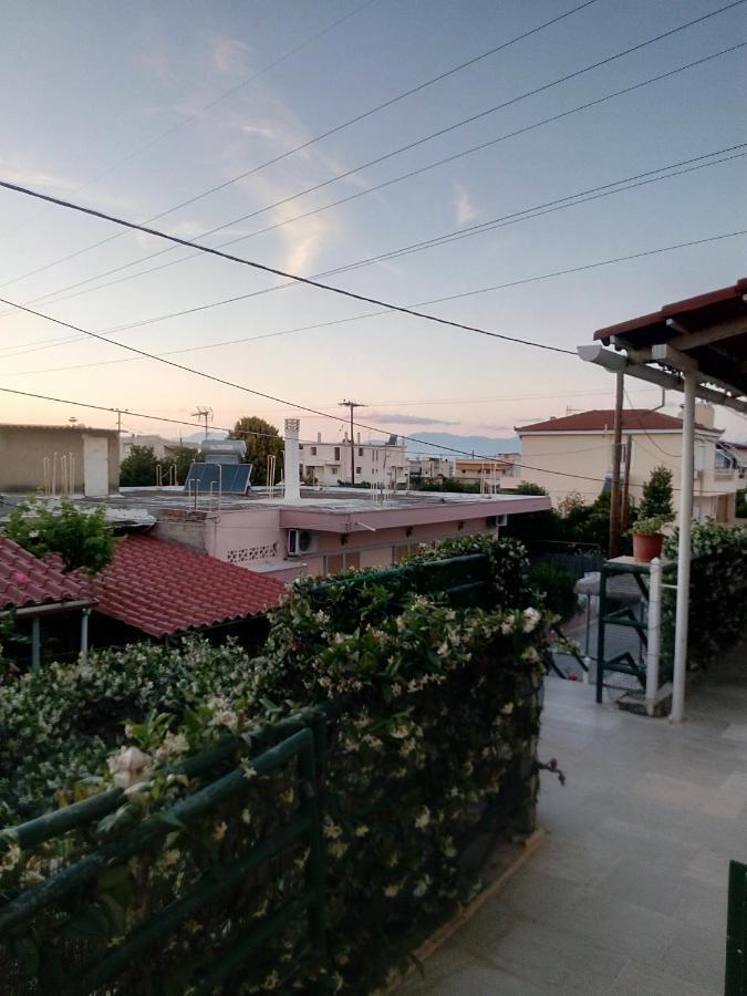 Cozy House 3 Apartment Vrachati Ngoại thất bức ảnh